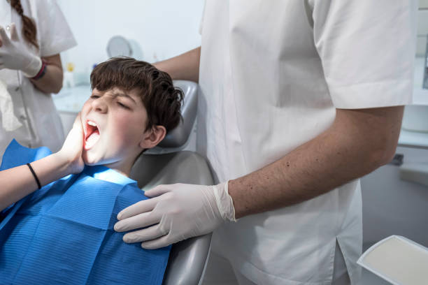 Best Broken or Cracked Tooth Emergency Dentist in Seven Corners, VA